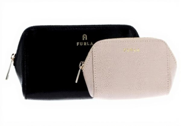 Beauty Case Furla Camelia Nero, borsa da viaggio donna