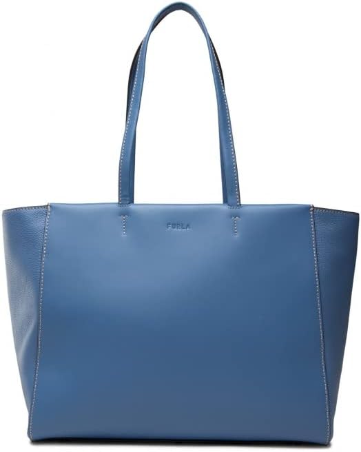 Pavo Monitor Arm installed on a wooden office desk